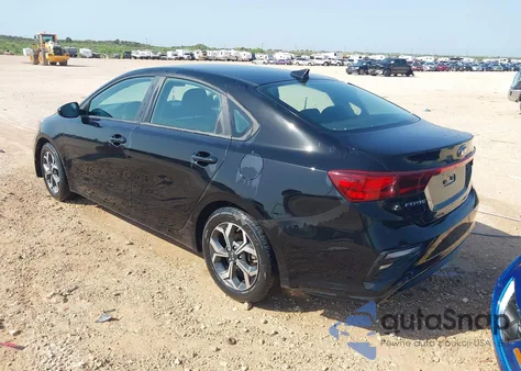 2021 Kia Forte Fe/Lxs из США, поврежденный, VIN 3KPF24AD2ME376029